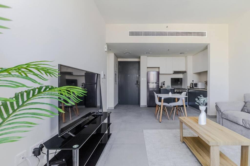Sahab - Solo 1Br Apt In Al Jada Sharjah Eksteriør bilde