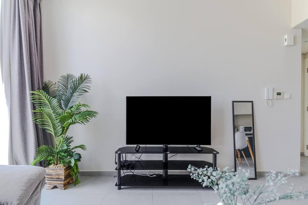 Sahab - Solo 1Br Apt In Al Jada Sharjah Eksteriør bilde